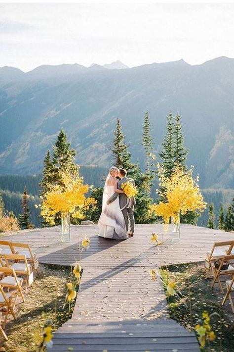 Aspen Colorado Wedding, Fall Mountain Wedding, Colorado Fall, Aspen Wedding, Golden Colorado, Mountain Wedding Venues, Wedding Colorado, Rocky Mountain Wedding, Wedding Sparklers