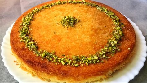 #kunafa #recipe #creamy #creamcheesefrosting #kunafarecipe #yummy #tasty #delish #turkey #turkishfood #turkishcuisine #turkishrecipes #middleeastfood #foodsenter #foodphotography #easyrecipe #dessert #dessertfoodrecipes #dessertrecipes #dessertideas Knafeh Cheesecake, Kunafa With Cream, Kunefe Recipe Turkish Dessert, Cheese Kunafa Recipe, Easy Kunafa Recipe, Dubai Viral Kunafa Chocolate Recipe, Kunafa Recipe, Gimlet Recipe, Middle Eastern Desserts