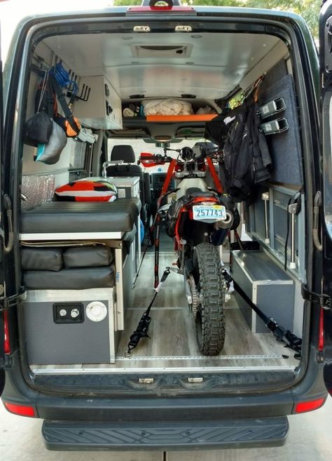 Van Life Motorcycle, Motorcycle Van, Ktm 500 Exc, Moto Van, Camping Vans, Auto Camping, Convertible Bed, Sprinter Camper, Campervan Life