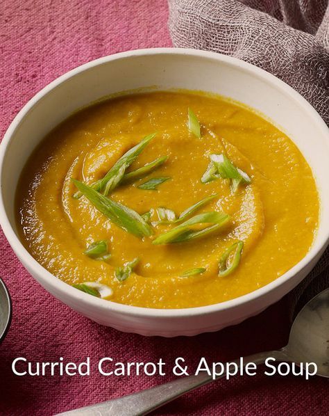 Spice it up with our Curried Carrot and Apple Soup. Carrot Curry Soup, Weight Watchers Slow Cooker, Carrot Curry, Weight Watchers Pumpkin, Carrot Soup Recipes, Apple Soup, Curry Soup, Weekend Meals, Spice It Up