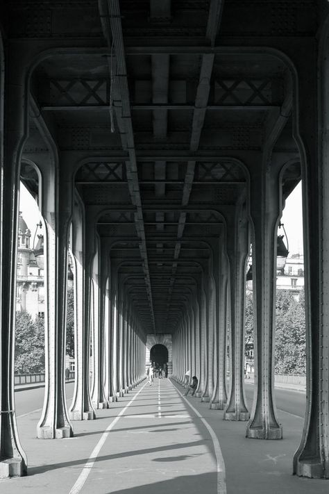 Inception Aesthetic, Inception Movie, Maria Schneider, Last Tango In Paris, Movie Nerd, Paris Metro, Retro Film, Movie Shots, Dark City