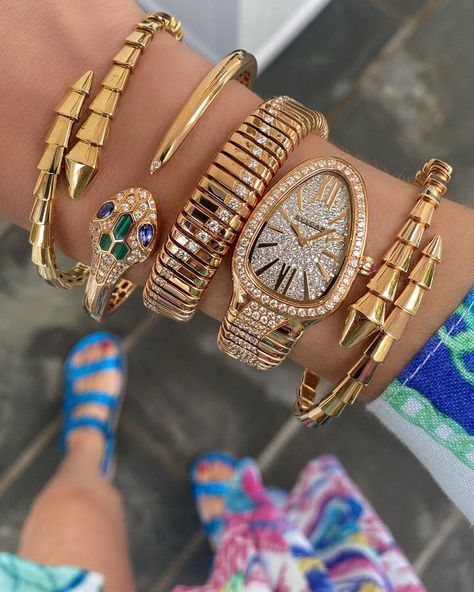 A curated @bulgari stack we are loving this mix @londonjewelers • • • • #londonjewelers #bvlgari #bvlgariserpenti #serpenti75 #bvlgariwatch… | Instagram Dope Jewelry Accessories, Casio Vintage, Bvlgari Jewelry, Expensive Jewelry Luxury, Wrist Jewelry, Luxe Jewelry, Dope Jewelry, Italian Jewelry, Jewelry Luxury