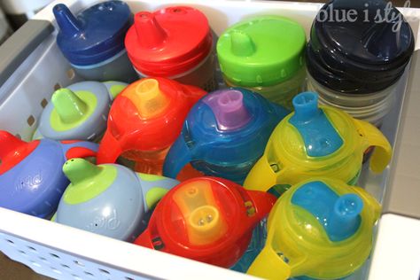 {five minute friday} Organizing Sippy Cups & Water Bottles Sippy Cup Lid Storage, How To Organize Bottles And Sippy Cups, Sippy Cup Organization, Sippy Cup Storage, Kitchen Butlers Pantry, Baby Sippy Cup, Kids Cups, Butler's Pantry, Sippy Cup