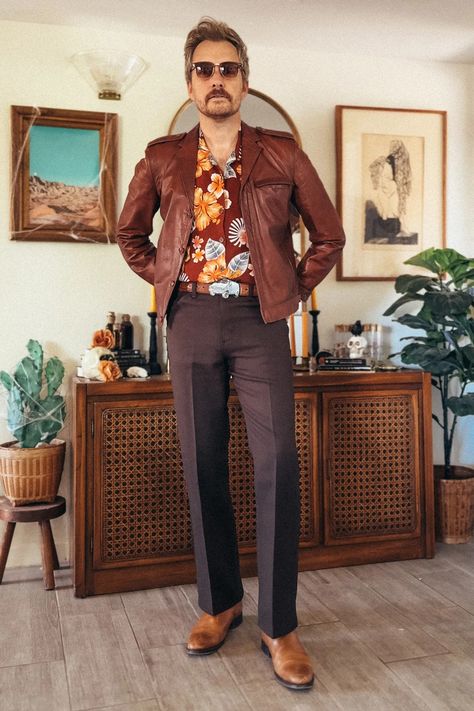 Vintage 70s Brown Leather Jacket Leather Jacket 70s Outfit, 70s Leather Jacket Outfit Men, 70s Jacket Men, 70s Leather Jacket Outfit, 70 Style Outfits 70s Fashion Men, 70s Men’s Fashion, Men In The 70s, 70 Style Outfits 70s Fashion, 70s Mens Outfits