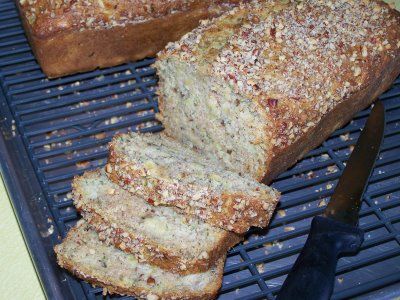 zucchini bread with crushed pineapple, by Paula Deen  (I subbed apple sauce for the oil and it was still delicious but don't tell her!) Paula Deen Zucchini Bread, Zucchini Pineapple Bread, Zucchini Pineapple, Pineapple Diet, Pineapple Bread, Paula Dean, Paula Deen Recipes, Tea Bread, Pineapple Recipes