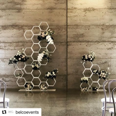 Bee Wedding Theme, Honeycomb Wedding, Baby Reception, Dream Garden Wedding, Chuppah Flowers, Diy Honeycomb, Honeycomb Shelves, Bee Wedding, Shelves Design