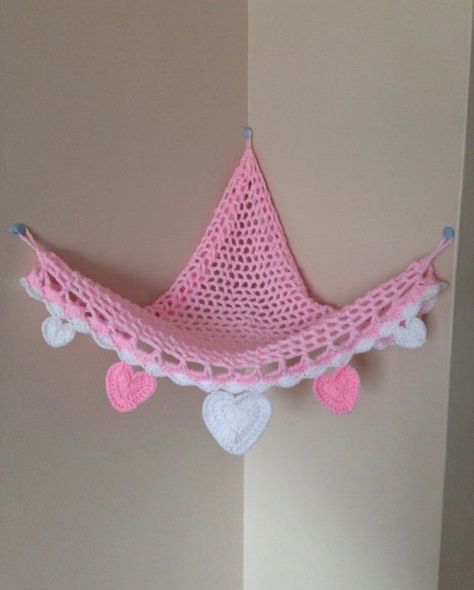 Crochet Hammock, Deco Rose, Crochet Design Pattern, Crochet Clothing And Accessories, Scarf Crochet, Crochet Fashion Patterns, Fun Crochet Projects, Diy Crochet Projects, Childrens Toy