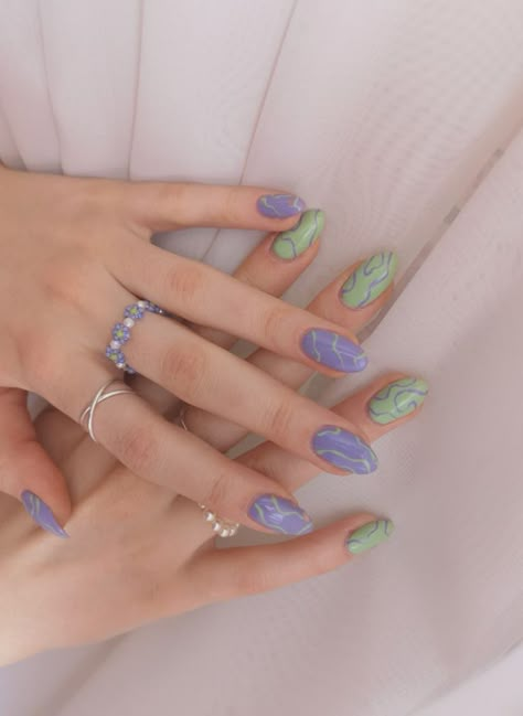 Lilac Nails Gel, Green And Lilac Nails, Nail Short Acrylic, Green And Purple Nails, Silver Prom Nails, Silver Prom Nails Acrylic, Natural Short Nails, Nails Lilac, Lilac Nails Design