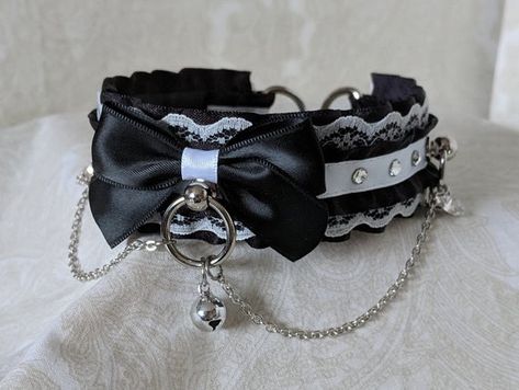 Kitten Play Collar, Goth Choker, Kitten Collars, Lace Choker, Kawaii Accessories, Kittens Playing, Black And White Aesthetic, Choker Collar, Mode Inspo