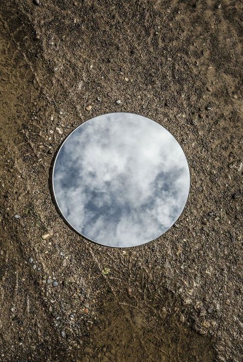 Photographer Sebastian Magnani Takes Pictures Of Beautiful Reflections Of Nature Through A Mirror Sebastian Magnani, Reflections Photography, Mirror Photography, A Level Photography, Reflection Photography, Photography Themes, Mirror Reflection, Mirror Photo, Framing Photography