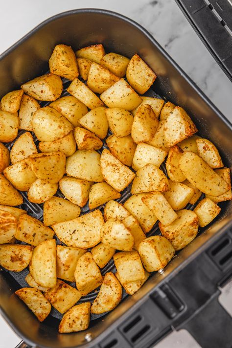 Air Fryer Diced Potatoes - cravingsmallbites.com Air Fryer Home Fries, Unique Potato Recipes, Shake And Bake Pork, Air Fry Potatoes, Cooks Air Fryer, Raw Potato, Home Fries, Cubed Potatoes, Diced Potatoes