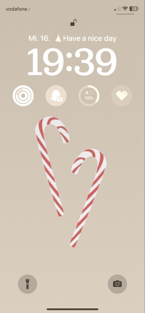 Christmas Wallpaper Ios 16 Lockscreen, Christmas Wallpaper Layout, Preppy Christmas Homescreen, White Christmas Widgets, Christmas Ios 16 Wallpaper, Christmas Ios Homescreen, Christmas Iphone Layout, Xmas Homescreen, Christmas Phone Theme