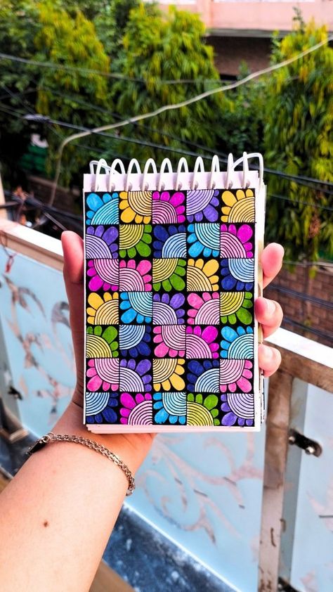 the dooodle station | Refresh yourself with this beautiful doodle on this weekend and get de-stressed!! . . . #doodles #colorfulart #zentangles #doodleoftheday... | Instagram Dot Journal Ideas Doodles, Doodle Colorful Art, Doodle Journal Ideas, Doodle Art Colourful, Simple Doodles Cute, Art Doodle Ideas, Colour Full Doodle Art, Flower Doddleoddle Art, Doodle Art Easy