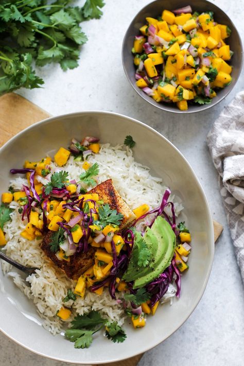 Coconut Rice Fish Taco Bowls with Mango Pico de Gallo — My Diary of Us Mango Pico, Fish Entrees, Taco Rice, Grilled Taco, Meals For Dinner, Fish Taco, Tilapia Recipes, Taco Bowls, Coconut Rice