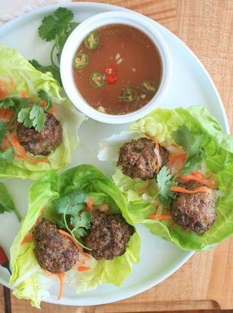 Vietnamese pork meatballs Vietnamese Pork Meatballs, Vietnamese Pork, Pork Meatballs, Lettuce Cups, Girl Cooking, Vietnamese Cuisine, Asian Flavors, Vietnamese Recipes, Main Event