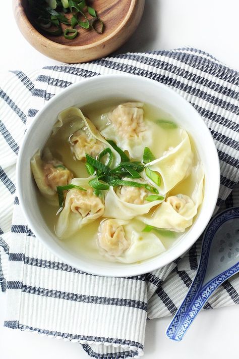 Homemade Wonton Soup Recipe - Couple Eats Food Wonton Soup Recipe, Chinese Spices, Wok Of Life, Homemade Chinese Food, Woks Of Life, The Woks Of Life, Clean And Delicious, Dumplings For Soup, Asian Soup