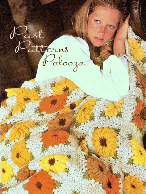 Vintage Crochet Pattern Chrysanthemum Daisies Granny Square | Etsy Pretty Flower Field, Granny Square Projects, Vintage Crochet Patterns, Granny Square Afghan, Crochet Blanket Afghan, Vintage Crochet Pattern, Knitted Afghans, Afghan Patterns, Crochet Set