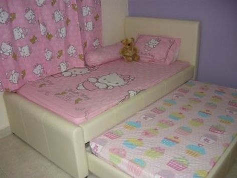 Hello Kitty House, Nostalgic Pictures, Charmmy Kitty, Dreamcore Weirdcore, Ideas Hogar, Dreamy Room, Kawaii Room, Bedroom Inspo, My New Room