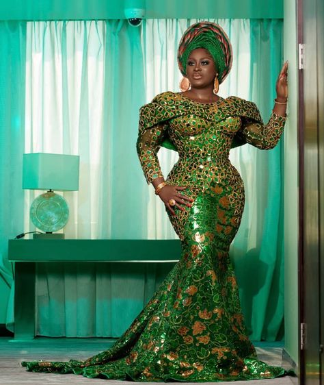 A Shape Gown Lace, A Shape Gown Lace Aso Ebi, A Shape Gown, Corset Asoebi, Nigerian Bride Dress, George Styles, Shape Gown, Lace Skirt And Blouse, Princess Frocks