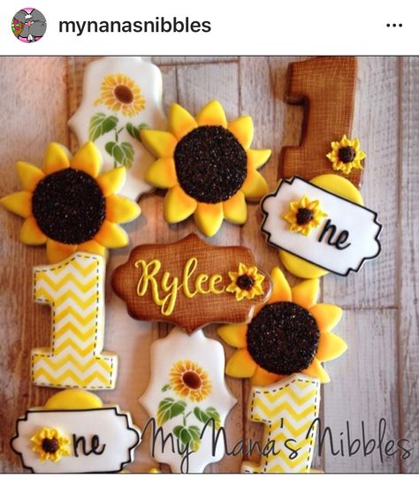 1st birthday Sunflower 1st Birthday, 1st Birthday Cookies, Sunflower Birthday Parties, Sunflower Cookies, Sunshine Birthday Parties, Sunflower Party, 1st Birthday Party Themes, Sunshine Birthday, 1st Birthday Themes