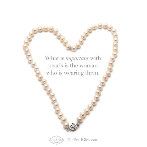 We love pearl quotes! "What is important with pearls is the woman who is wearing them!" Pearl Quotes, Pearl Party, Meaningful Necklace, Quotes Business, Park Lane Jewelry, Silver Jewelry Box, Jewelry Quotes, Fine Silver Jewelry, Necklace For Girlfriend