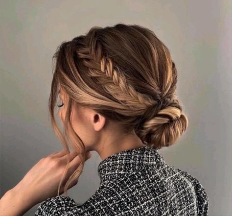 Braided Summer Hairstyles, Peinados Fáciles Para Cabello Corto, Back To School Hairstyles, Penteado Cabelo Curto, Hairdo For Long Hair, Easy Hairstyles For Long Hair, 가을 패션, Homecoming Hairstyles, Hairstyles For School