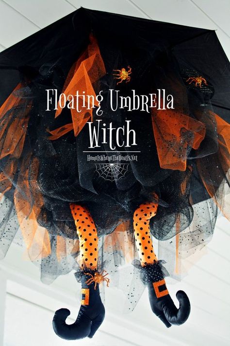 This Floating Umbrella Witch is a fun witch "craft"! I’ve seen these witches flying all over the web and on Pinterest. This fun DIY is easy and starts with a pa… Floating Witch, Witches Flying, Witches Tea, Decoration Vitrine, Hallowen Ideas, Casa Halloween, Witch Legs, Dollar Store Halloween, Witch Diy