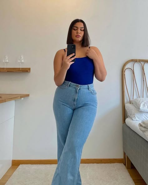 6 Effortless Summer Outfits That Will Earn You Compliments | Who What Wear Plus Size Aesthetic Outfits, Mid Size Outfits, Mumbo Jumbo, Summer Outfits Ideas, Mid Size Fashion, Look Plus Size, Western Clothing, Diy Vetement, Fashion People