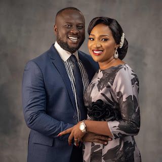 Full Biography of Pastor Muyiwa Areo And Pastor Temi Areo Pastor Anniversary, Pastors Wife, Studio Photography Poses, Anniversary Photoshoot, First Wedding Anniversary, Stand Up Comedians, Couples Images, Christian Church, Happily Married