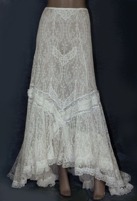 https://stlamb.tumblr.com/post/668574196699480064/lace-skirt-c1905 Skirt Outfits Dressy, Mom Clothing Style, Lace Skirt Outfit, Wedding Skirts, Indian Dress Up, Lace Blouses, Shabby Chic Clothes, White Lace Skirt, Heirloom Dresses