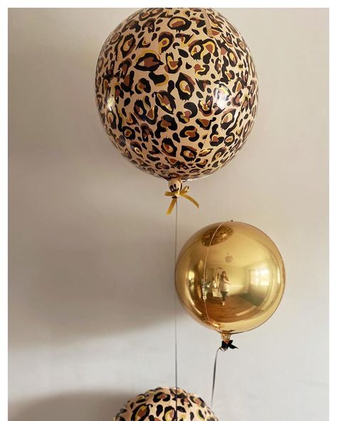 Leopard Print Balloon Garland, Red And Leopard Party Decorations, Leopard Print Balloon Arch, Animal Print Balloons, Leopard Print Baby Shower Ideas, Leopard Print Birthday Party Ideas, Leopard Birthday Party Ideas, Leopard Birthday Parties, Leopard Print Party