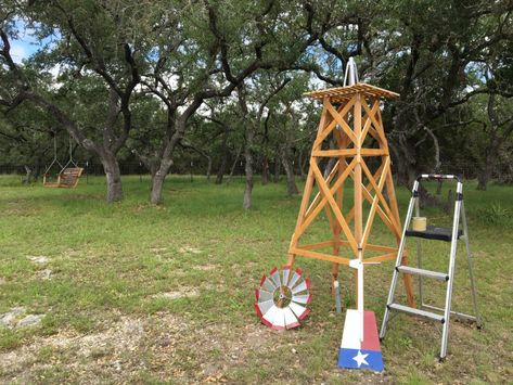 Free Plans on How To Build a Wooden Windmill Tower Garden Windmill Plans, Wooden Windmill Plans, Build A Windmill, Homemade Windmill, How To Make Windmill, Windmill Tower, Windmill Woodworking Plans, Windmill Plan, Windmill Diy