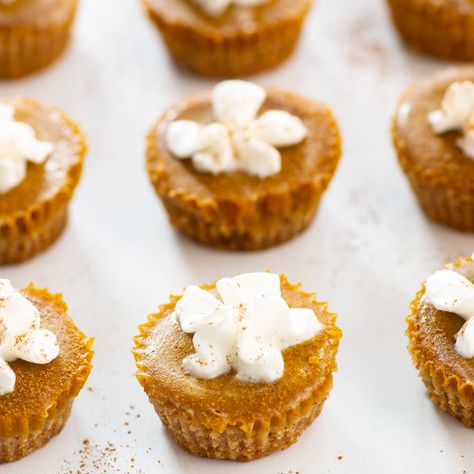 Vegan Mini Pumpkin Pies with Graham Cracker Crust Mini Pumpkin Pies With Graham Cracker, Mini Pumpkin Pies With Graham Cracker Crust, Mini Pumpkin Pies Graham Cracker Crust, Dairy Free Mini Pumpkin Pies, Mini Pumpkin Pies Gluten Free, Vegan Graham Cracker Crust, Vegan Mini Pumpkin Pies, Mini Vegan Pumpkin Pies, Vegan Pumpkin Pie Bites