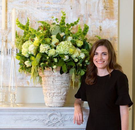 Make Floral Arrangements, Monochromatic Flowers, Luxury Flower Arrangement, Tall Flower Arrangements, Hydrangea Flower Arrangements, Silk Flower Centerpieces, Flower Magazine, Tall Floral Arrangements, Foliage Arrangements