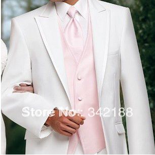 Western Wedding Party, Flag China, Pink Suit Men, White Tuxedo Wedding, Burgundy Quinceanera Dresses, Suit Groomsmen, Dresses Tall, Groomsmen Dress, White Wedding Suit