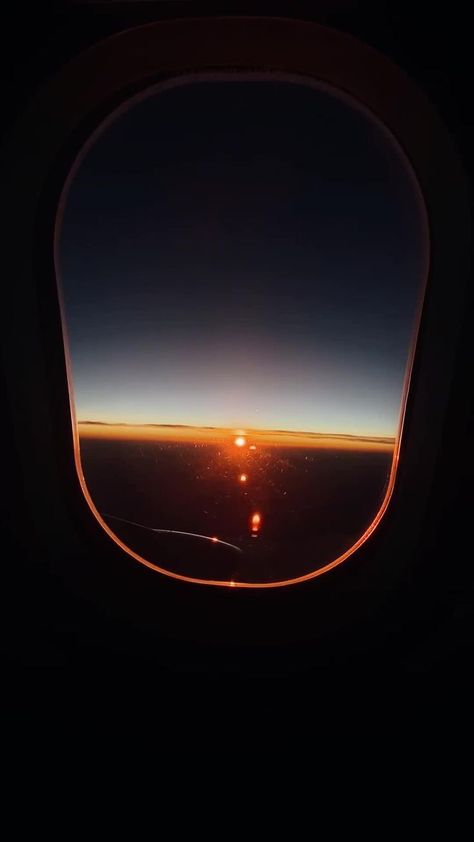 Good View Video, Window Video, Plane Window View, Sunset Video, Airplane Window View, Wallpaper Tumblr Lockscreen, Plane Window, Airplane Wallpaper, Airplane Photography