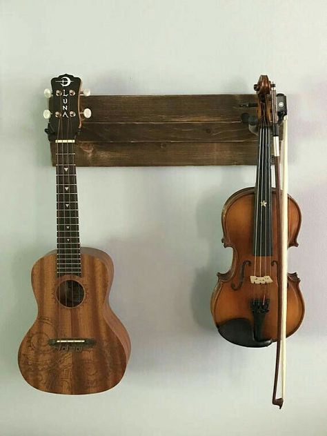 Cowboy Apartment, Violin Storage, Guitar Lounge, Violin Display, Ukulele Wall Mount, Guitar Mount, Music Themed Bedroom, Guitar Display, Home Music Rooms