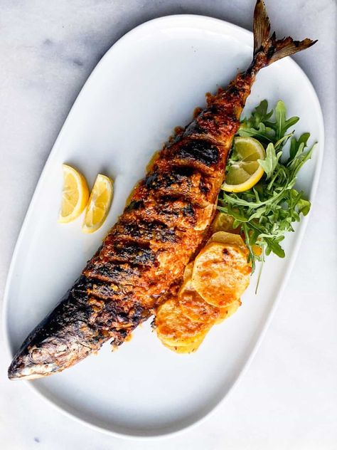 Oven Baked Mackerel with Red Pepper, Garlic and Potatoes - Feast with Safiya Mackerel Fish Recipes, Sliced Baked Potatoes, Baked Mackerel, Cooking With Ginger, Baked Potato Slices, Fry Fish, Mackerel Recipes, Mackerel Fish, Cilantro Sauce