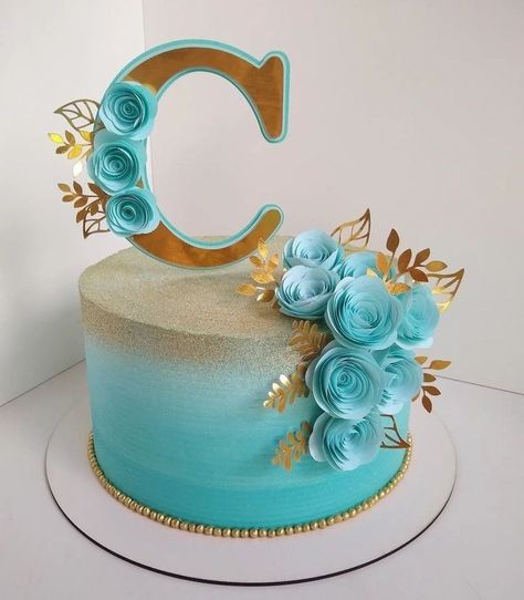 Cute Cakes Ideas, Tiffany Blue Cakes, 75 Birthday Cake, Birthday Cake Roses, Birthday Cake Decor, Different Types Of Cakes, Birthday Cake Decorating Ideas, Cake Borders, 60th Birthday Cakes