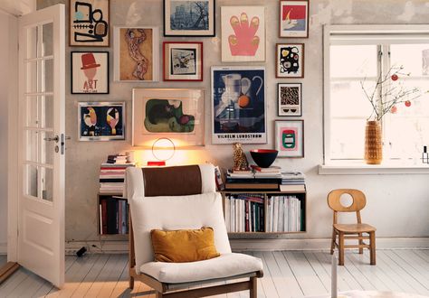 9 Ways to Layout Your Gallery Wall Modern Appartement, Apartment Bedroom Decor, Small Living Room Decor, Room Deco, 아파트 인테리어, Gallery Wall Decor, Design Apartment, Interior Modern, Living Room Diy