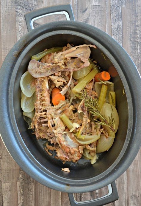 Best Turkey Soup, Turkey Cooker, Slow Cooker Turkey Soup, Turkey Neck Recipe, Turkey Stock Recipe, Turkey Soup From Carcass, Pickled Recipes, Freezer Prep, Soup Slow Cooker