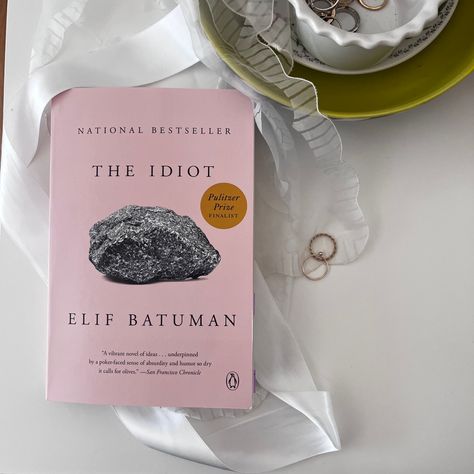 Aggtm Book, Book Recommendations Picture, Elif Batuman, The Idiotic Book, Elif Batuman Book, Bad Feminist Book, Feminist Books, Books Tbr, Book Wishlist