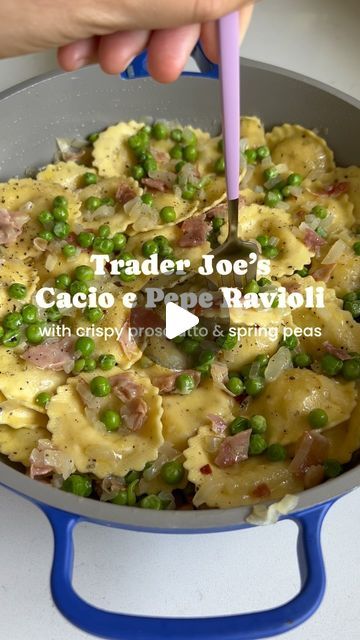 MacKenzie Smith | Crushing on this Trader Joe’s Cacio e Pepe Ravioli with a quick sauce made of crispy prosciutto, peas, sweet onion and parmigiano! It�... | Instagram Trader Joe’s Recipe, Trader Joes Artichoke Pasta Sauce, Tortellini With Peas And Prosciutto, Pea Ravioli, Pea Prosciutto Pasta, Pasta Peas Prosciutto, Italian Treats, Mackenzie Smith, Mushroom Ravioli