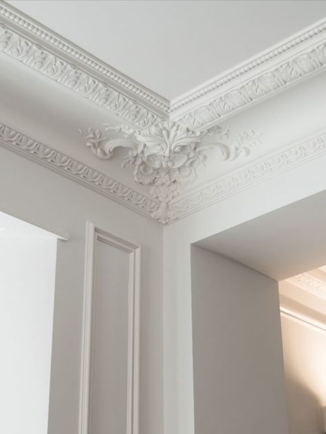 Cornice Design, House Ceiling Design, Bedroom False Ceiling Design, Panel Moulding, Wall Molding, False Ceiling Design, Crown Molding, False Ceiling, Ceiling Decor