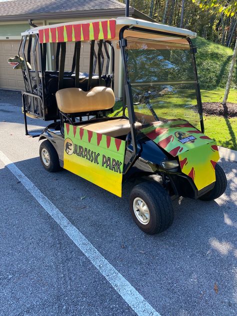 Jurassic Park Golf Cart Decorations, Family Halloween Costumes With Golf Cart, Golf Cart Decorating Ideas Police Car, Decorated Golf Cart Ideas Fun, Golf Cart Halloween Costume, Golf Cart Costume Ideas, Golf Cart Theme Ideas, Golf Cart Float Ideas, Safari Golf Cart Decorations