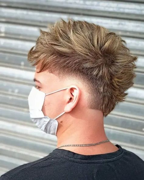 30 Low Burst Fade Haircuts for the Urbane Man Low Burst Fade, Fade Haircut Women, Fade Undercut, Bold Haircuts, Men Fade Haircut Short, Fade Haircuts For Men, High Fade Haircut, Mohawk Haircut, Undercut Fade