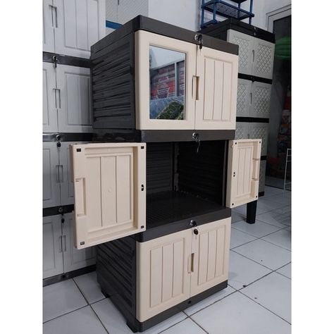 Lemari Plastik Lemari Pakaian Plastik Susun KACA ada KUNCI https://shope.ee/3faKJ4pZkL Bongkar Pasang, Open Closet, Small Closet, Garage Cabinets, Cabinet Making, Master Closet, Minimalist Wardrobe, Luxury Closet, Closet Design