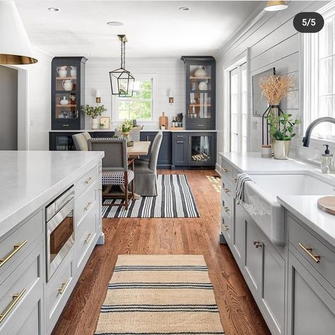 Suburban House Kitchen, Dining Room Kitchen Combo, Coventry Gray, Tiny House Interior Design, Dining Design, Kitchen Interior Design Modern, Home Board, Tiny House Interior, Kitchen Room Design