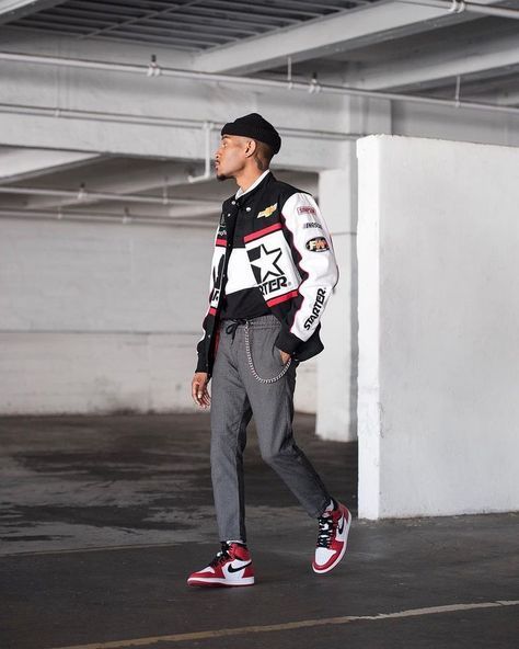 Air Jordan Outfits Men, Jordan 1 Mid Outfit, Air Jordans Outfit, Jordan 1 Outfit Men, Air Jordan Outfit, Tom Girl, Styling Jordans, Jordan 1 Outfit, Nike Sneakers Mens