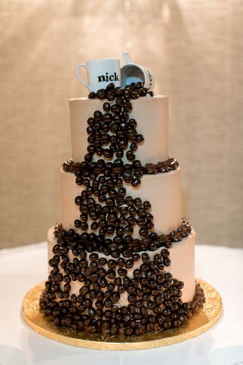 Coffee bean wedding cake Coffee Wedding Cake, Cake Dessert Table, Bean Cakes, Groom Cake, Wedding Sweets, Coffee Wedding, Cake Pricing, Amazing Wedding Cakes, Cupcake Tower